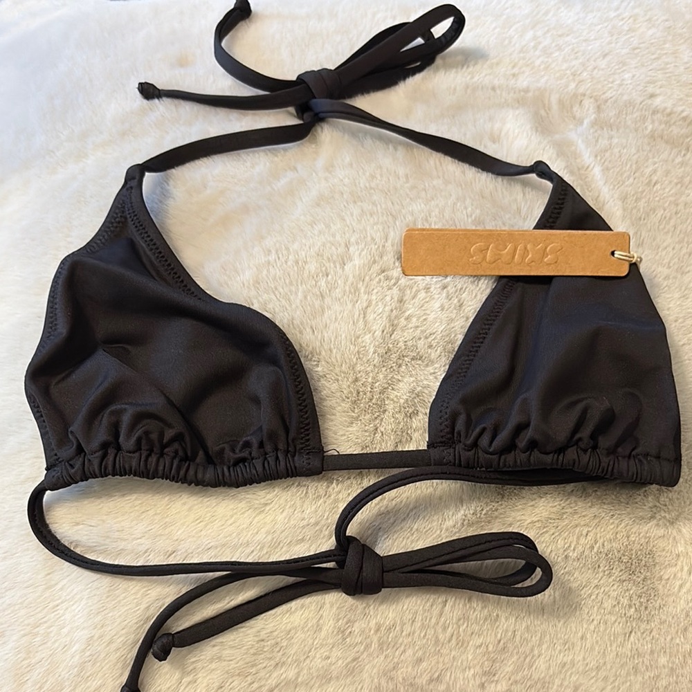 SKIMS Signature Swim Triange Top Onyx
